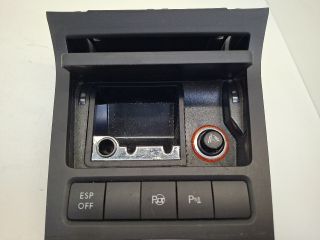 bontott VW GOLF VI Első Hamutartó