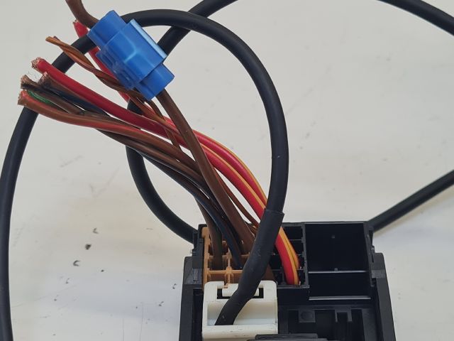 bontott VW GOLF VI Első Hamutartó