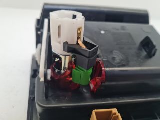 bontott VW GOLF VI Első Hamutartó