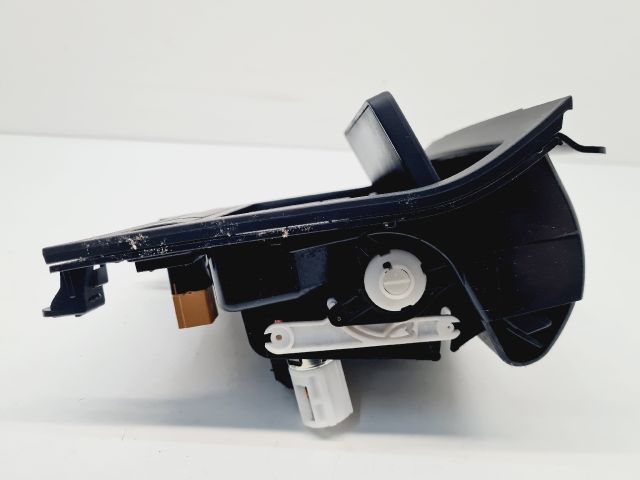 bontott VW GOLF VI Első Hamutartó