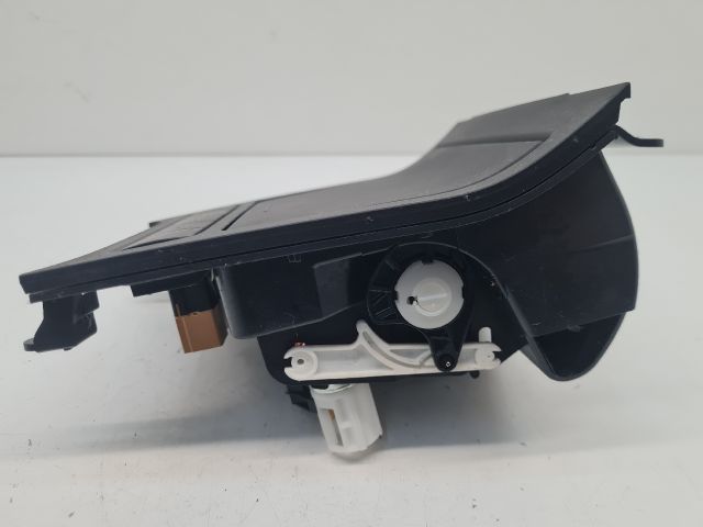 bontott VW GOLF VI Első Hamutartó