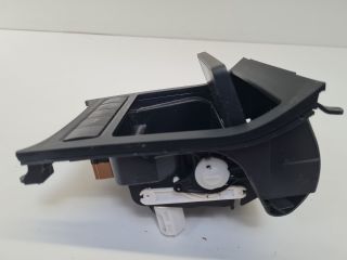 bontott VW GOLF VI Első Hamutartó