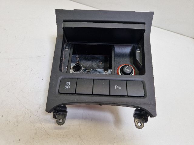 bontott VW GOLF VI Első Hamutartó