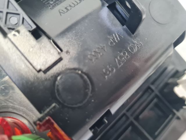 bontott VW GOLF VI Első Hamutartó