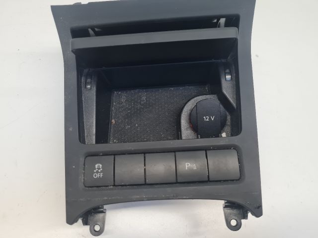 bontott VW GOLF VI Első Hamutartó