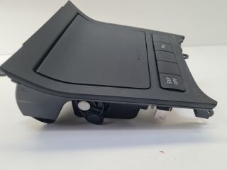 bontott VW GOLF VI Első Hamutartó