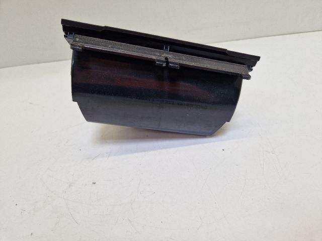 bontott VW GOLF VI Első Hamutartó