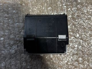 bontott VW GOLF VI Első Hamutartó