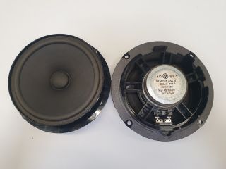 bontott VW GOLF VI Első Hangszóró Pár