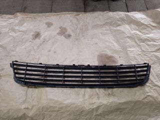 bontott VW GOLF VI Első Lökhárító Alsó Középső Díszrács