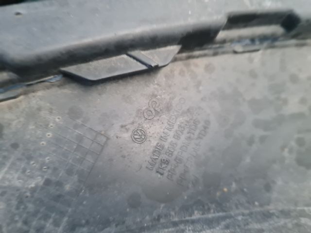 bontott VW GOLF VI Első Lökhárító Alsó (Műanyag)