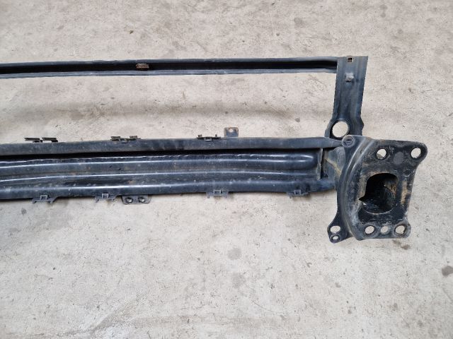 bontott VW GOLF VI Első Lökhárító Merevítő (Fém)