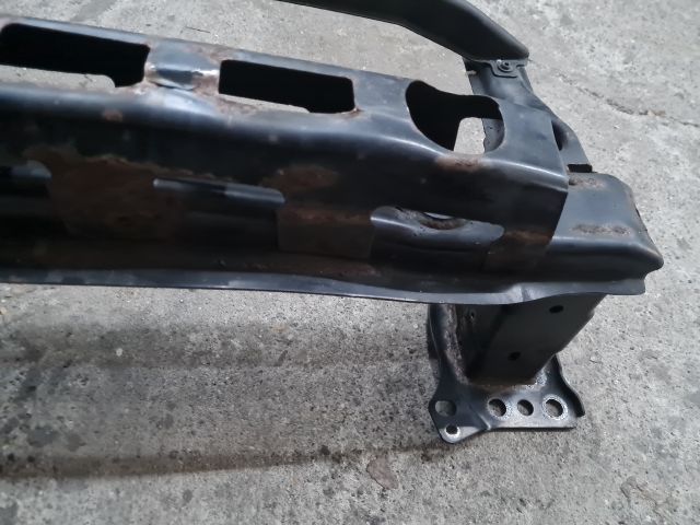 bontott VW GOLF VI Első Lökhárító Merevítő (Fém)