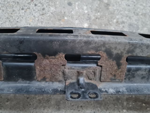 bontott VW GOLF VI Első Lökhárító Merevítő (Fém)