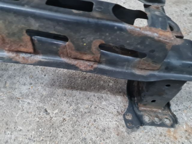 bontott VW GOLF VI Első Lökhárító Merevítő (Fém)