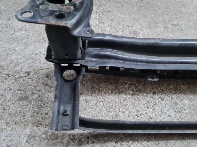 bontott VW GOLF VI Első Lökhárító Merevítő (Fém)