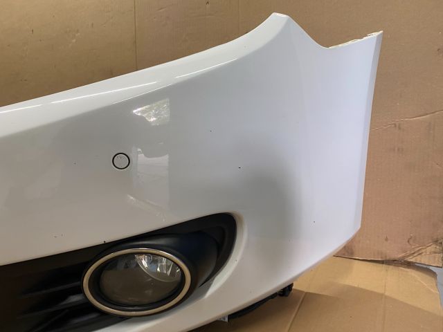 bontott VW GOLF VI Első Lökhárító (Részeivel)