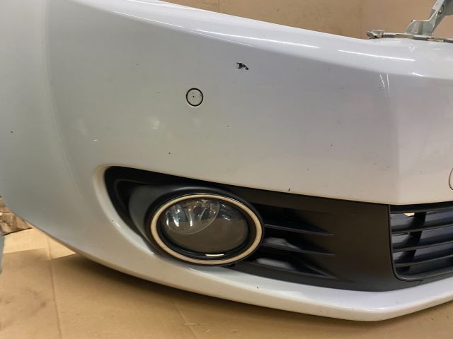 bontott VW GOLF VI Első Lökhárító (Részeivel)