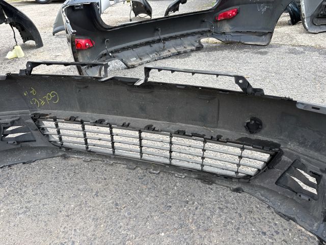 bontott VW GOLF VI Első Lökhárító (Részeivel)