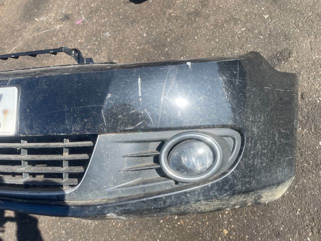 bontott VW GOLF VI Első Lökhárító (Részeivel)