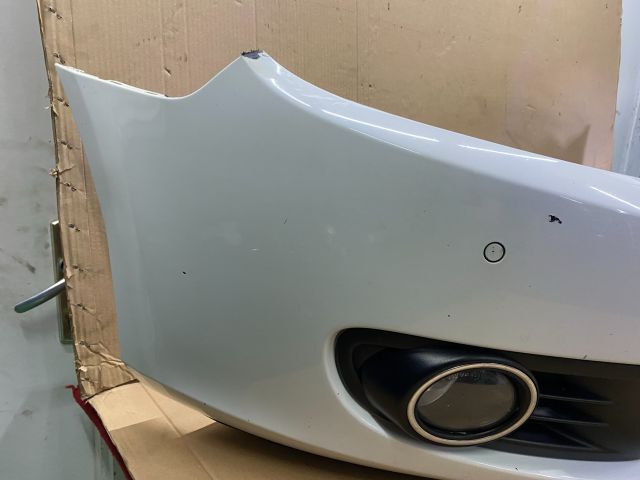 bontott VW GOLF VI Első Lökhárító (Részeivel)