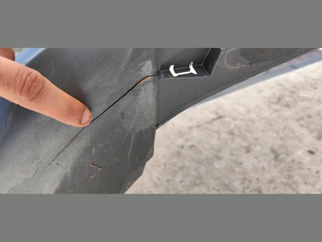 bontott VW GOLF VI Első Lökhárító (Üresen)