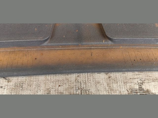 bontott VW GOLF VI Első Lökhárító (Üresen)