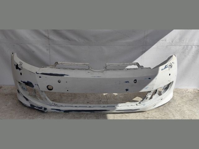 bontott VW GOLF VI Első Lökhárító (Üresen)