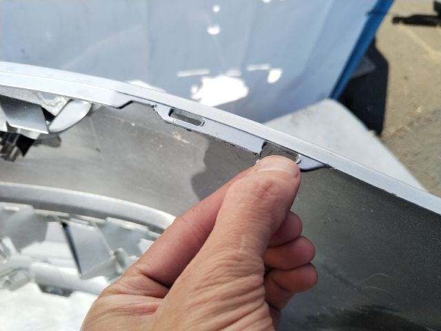 bontott VW GOLF VI Első Lökhárító (Üresen)