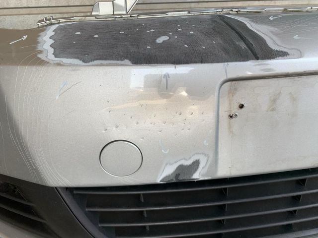 bontott VW GOLF VI Első Lökhárító (Üresen)