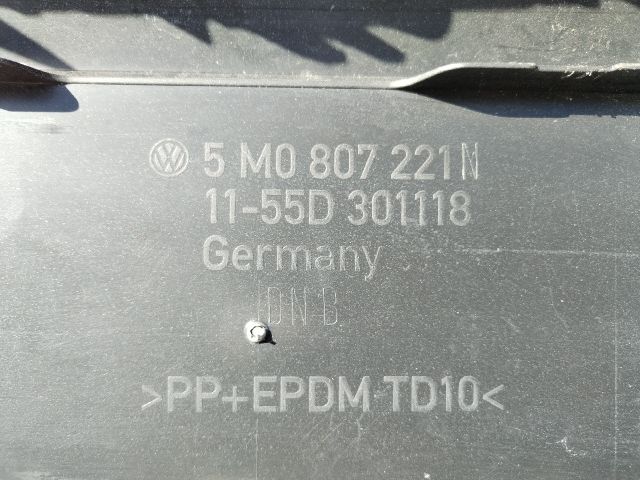 bontott VW GOLF VI Első Lökhárító (Üresen)