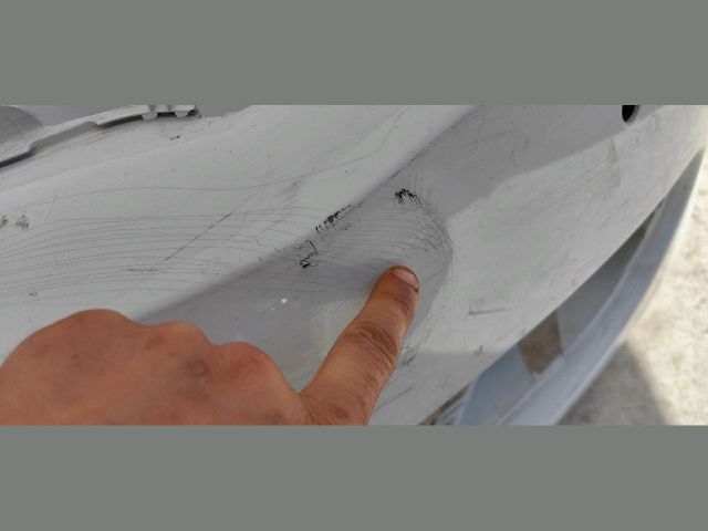 bontott VW GOLF VI Első Lökhárító (Üresen)