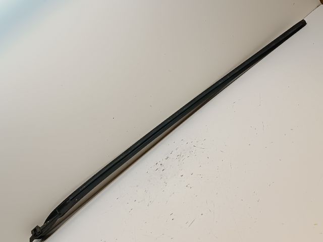 bontott VW GOLF VI Első Szélvédő Bal Díszléc