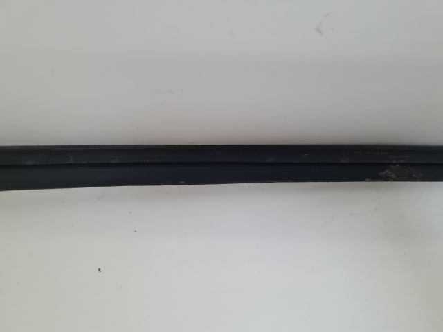 bontott VW GOLF VI Első Szélvédő Bal Díszléc