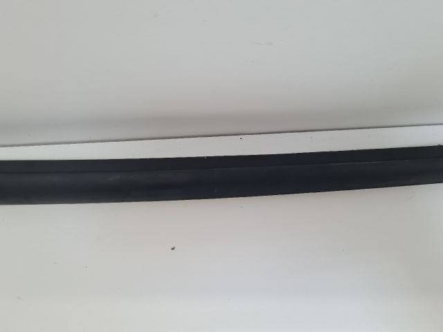 bontott VW GOLF VI Első Szélvédő Bal Díszléc