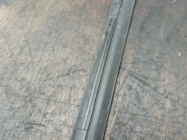 bontott VW GOLF VI Első Szélvédő Jobb Díszléc