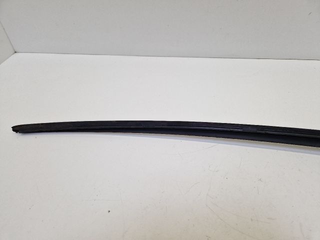 bontott VW GOLF VI Első Szélvédő Jobb Díszléc