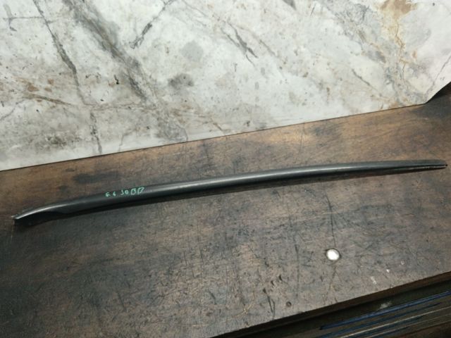 bontott VW GOLF VI Első Szélvédő Jobb Díszléc