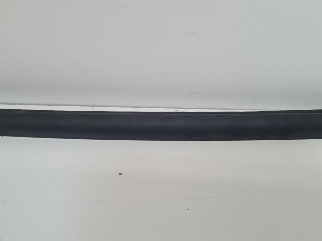 bontott VW GOLF VI Első Szélvédő Jobb Díszléc