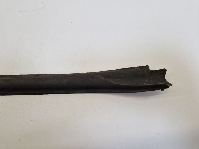 bontott VW GOLF VI Első Szélvédő Jobb Díszléc