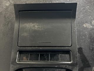 bontott VW GOLF VI Első Tároló Rekesz