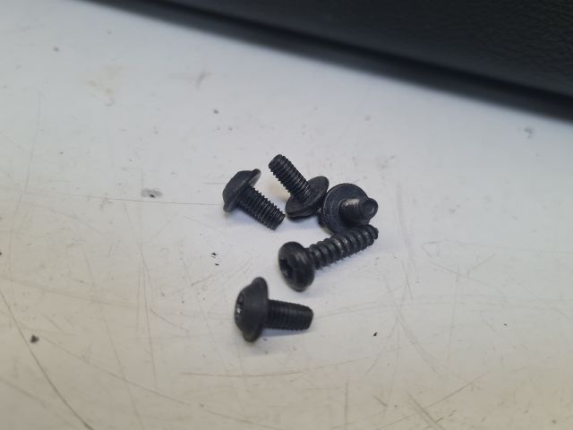 bontott VW GOLF VI Első Tároló Rekesz