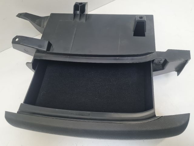 bontott VW GOLF VI Első Tároló Rekesz