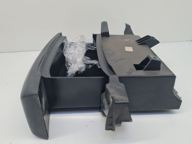 bontott VW GOLF VI Első Tároló Rekesz