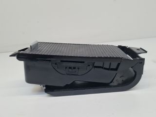 bontott VW GOLF VI Első Tároló Rekesz