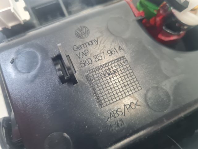 bontott VW GOLF VI Első Tároló Rekesz