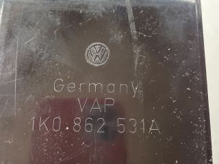 bontott VW GOLF VI Első Tároló Rekesz