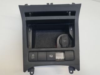 bontott VW GOLF VI Első Tároló Rekesz