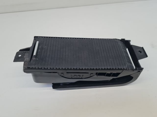 bontott VW GOLF VI Első Tároló Rekesz