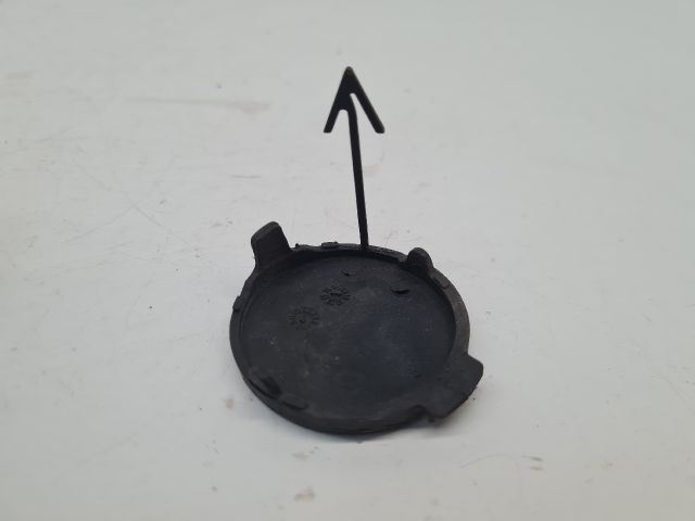 bontott VW GOLF VI Első Vonószem Burkolat